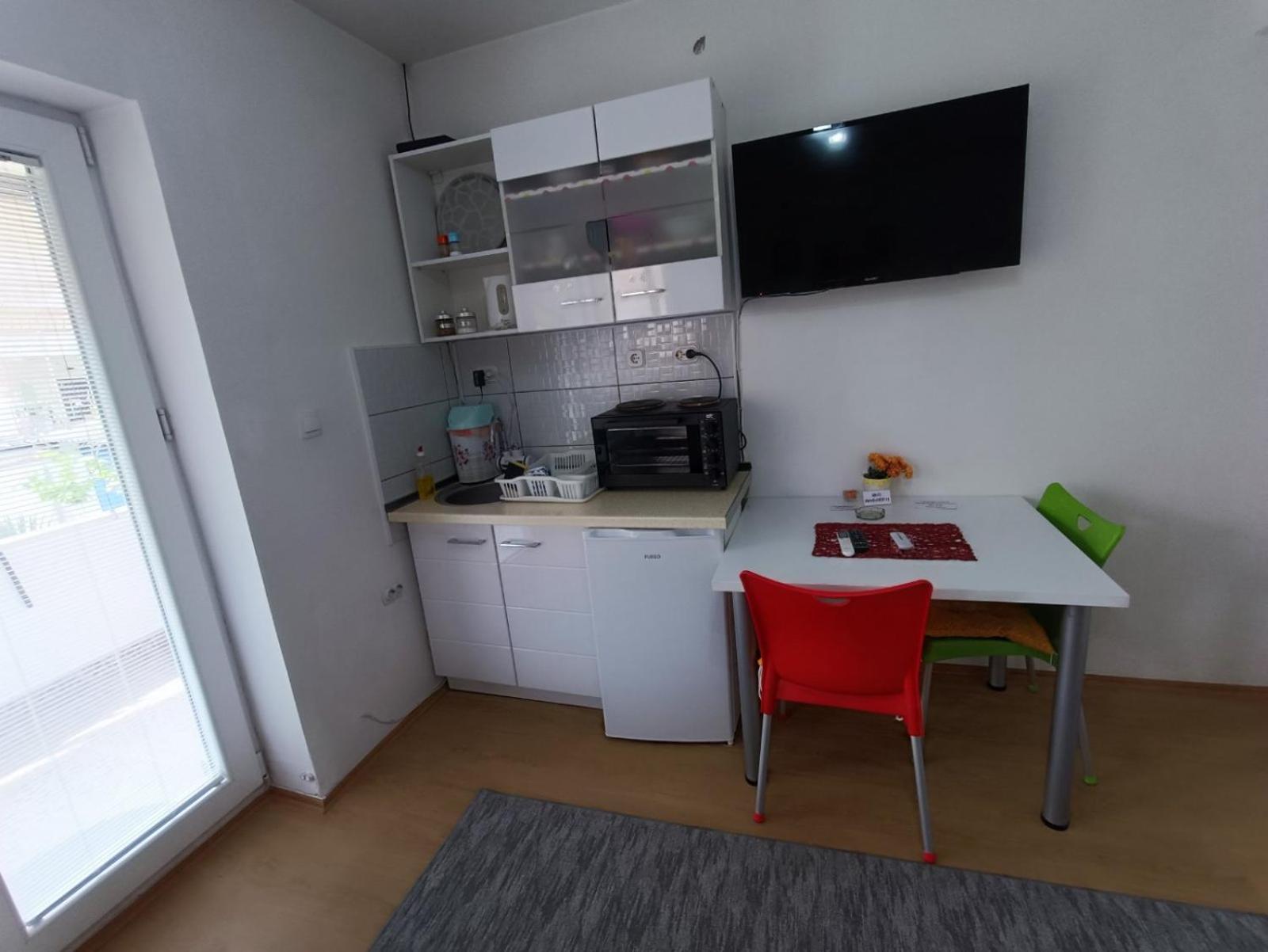 City Center Corner 프릴레프 외부 사진